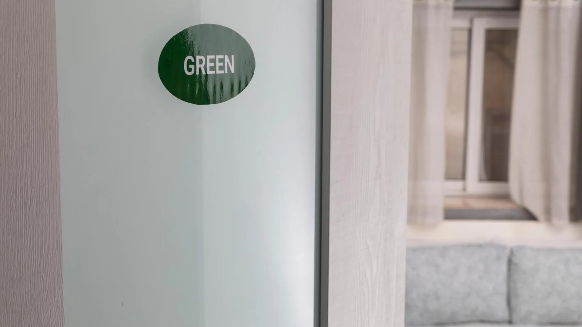 ホームステイ Modern Ensuite Rooms In Shared Apartment Near Balluta Bay Sliema Gzira Saint Julian's マルタ